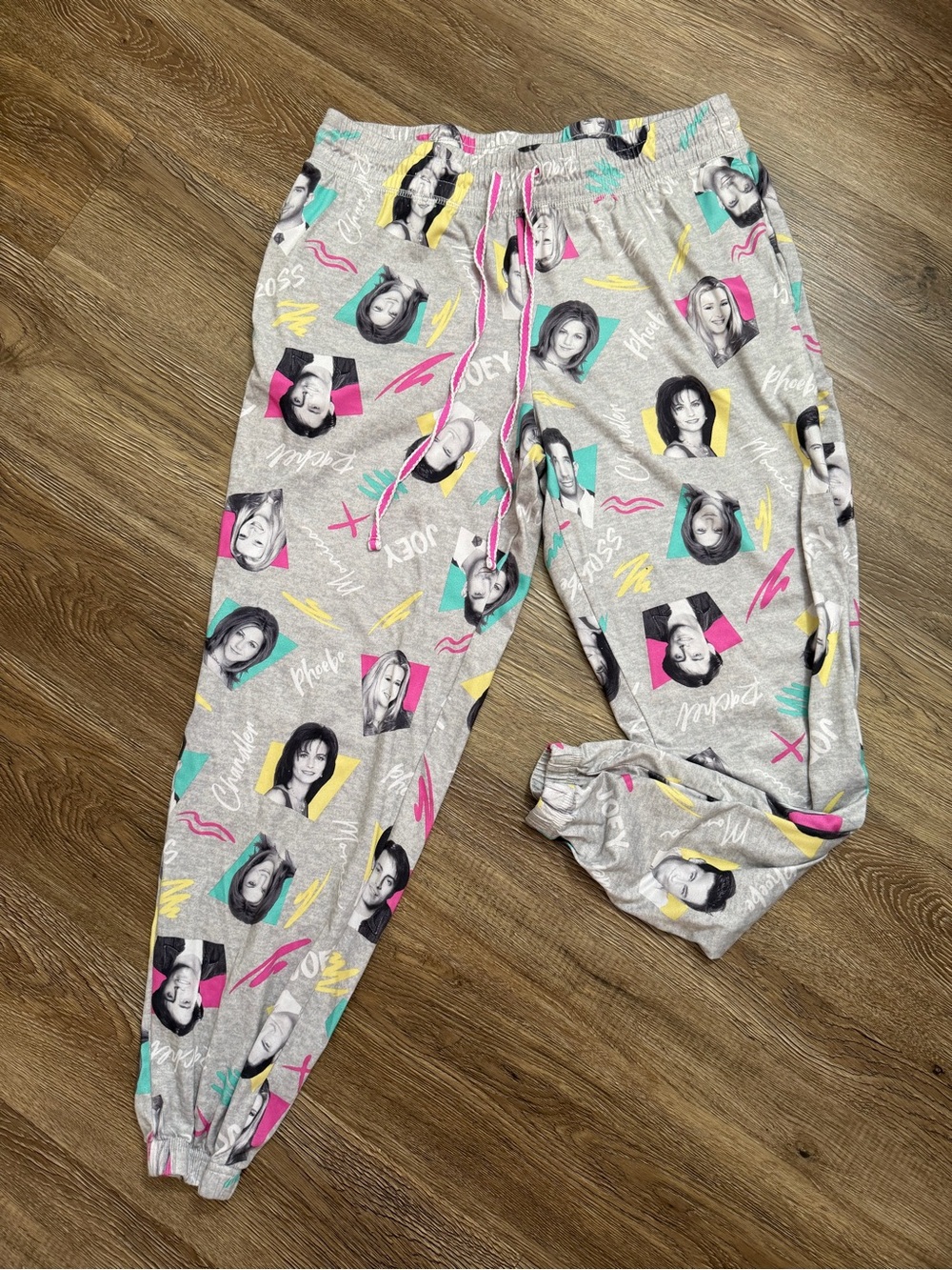 FRIENDS Gray Retro Photo Print Joggers with Teal, Pink & Yellow Accents